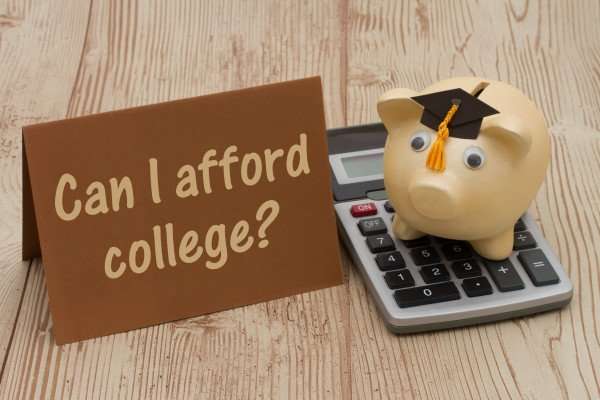 Afford College with Student Resources and College Grants