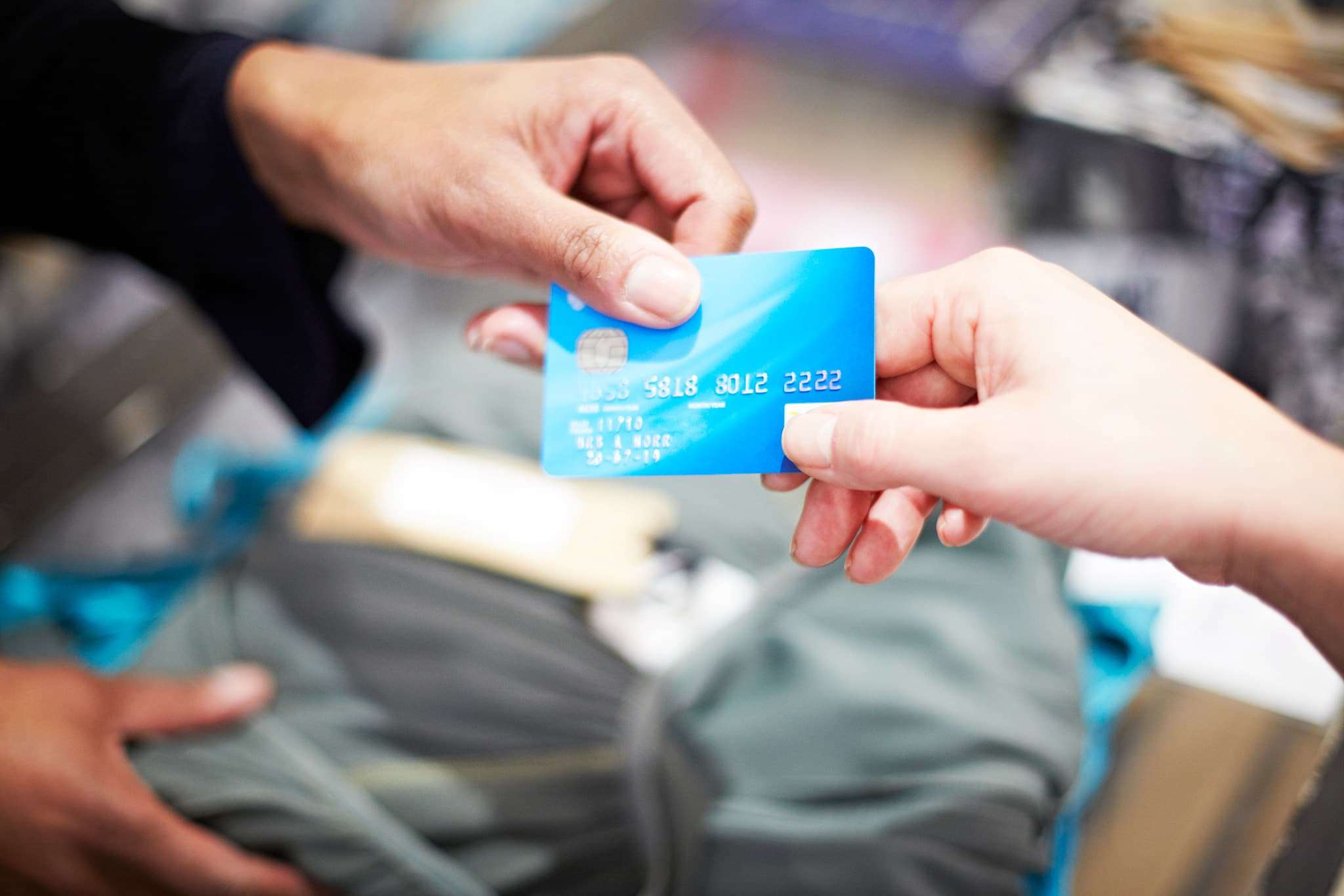 Should College Students Have Credit Cards?