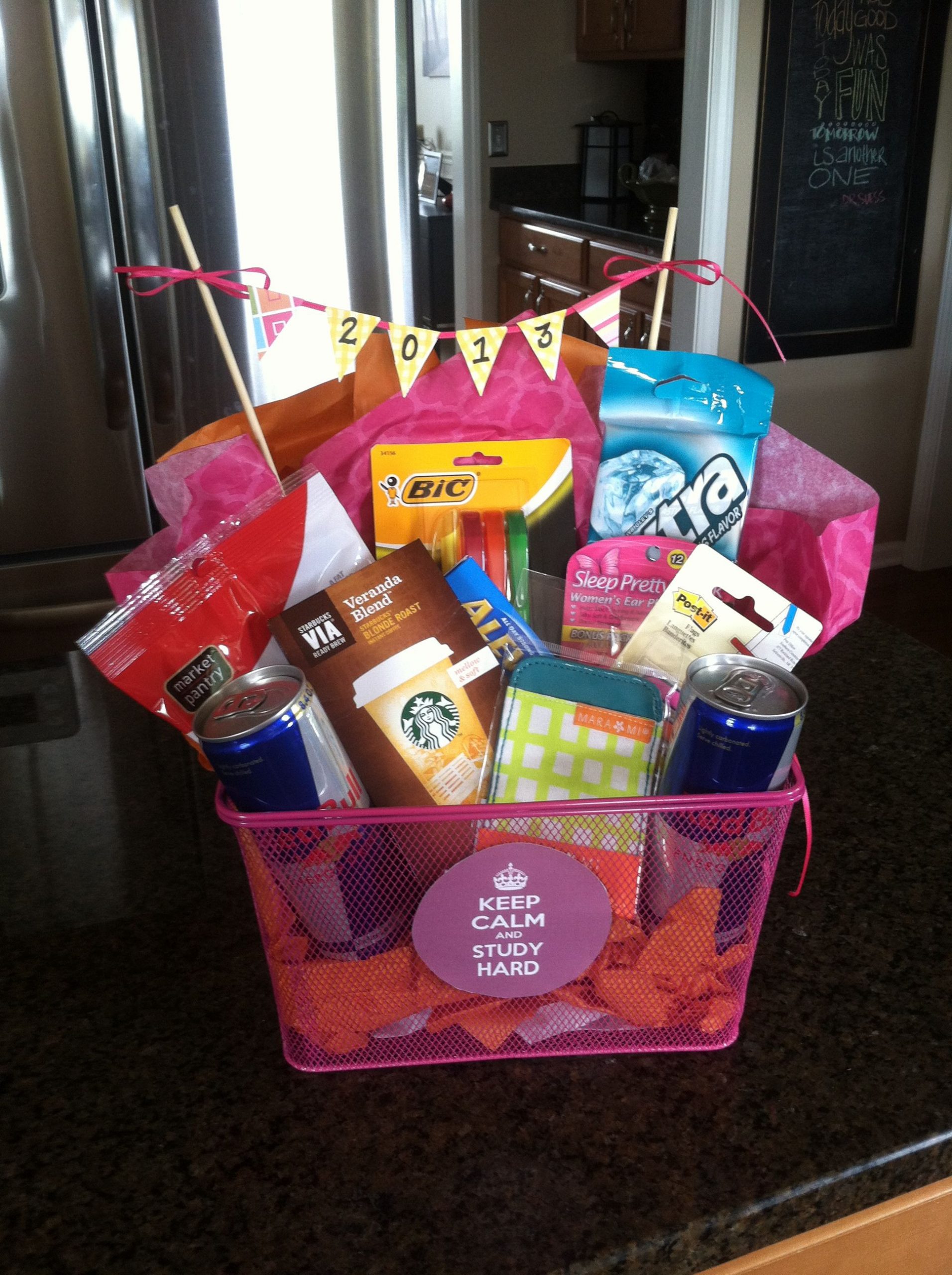 The top 25 Ideas About Homemade Graduation Gift Basket ...