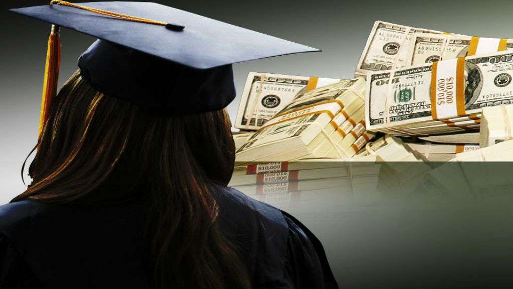 What to Know Before Choosing Student Loans